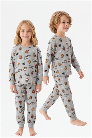 Erkek Çocuk Mutlu Yıllar Temalı %100 Pamuk Reaktif Boyalı Süprem Kumaş Uzun Kollu Pijama Takımı