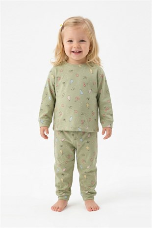 Kız Bebek Kiraz ve Meyve Desenli %100 Pamuk Reaktif Boyama İnterlok Kumaş Uzun Kollu Pijama Takımı