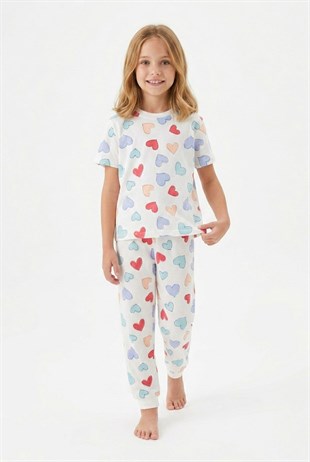 Kız Çocuk Kalp Desenli %100 Pamuk Süprem Penye Kumaş Kısa Kollu Pijama Takımı