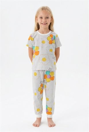 Kız Çocuk Renkli Papatya Çiçek Desenli %100 Pamuk Süprem Kumaş Kısa Kollu Pijama Takımı