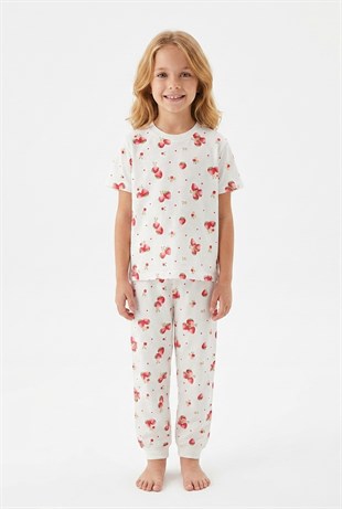 Kız Çocuk Çilek Desenli %100 Pamuk Süprem Kumaş Kısa Kollu Pijama Takımı