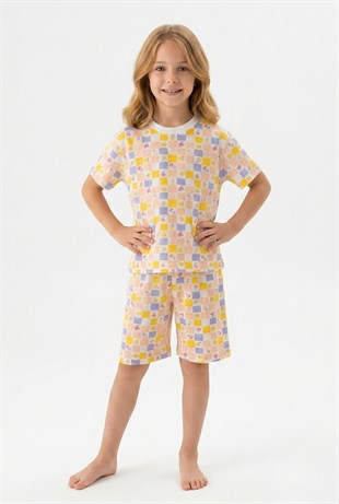 Kız Çocuk Renkli Damalı ve Çiçek Desenli %100 Pamuk Süprem Kumaş Kısa Kollu Pijama Takımı