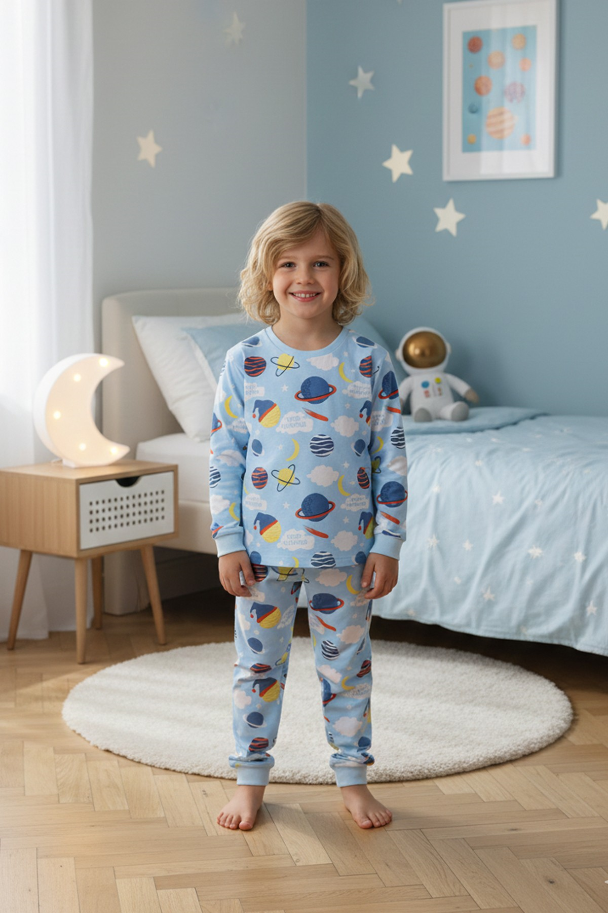 Erkek Çocuk Gezegen Desenli %100 Pamuk Reaktif Boyalı İnterlok Kumaş Uzun Kollu Pijama Takımı
