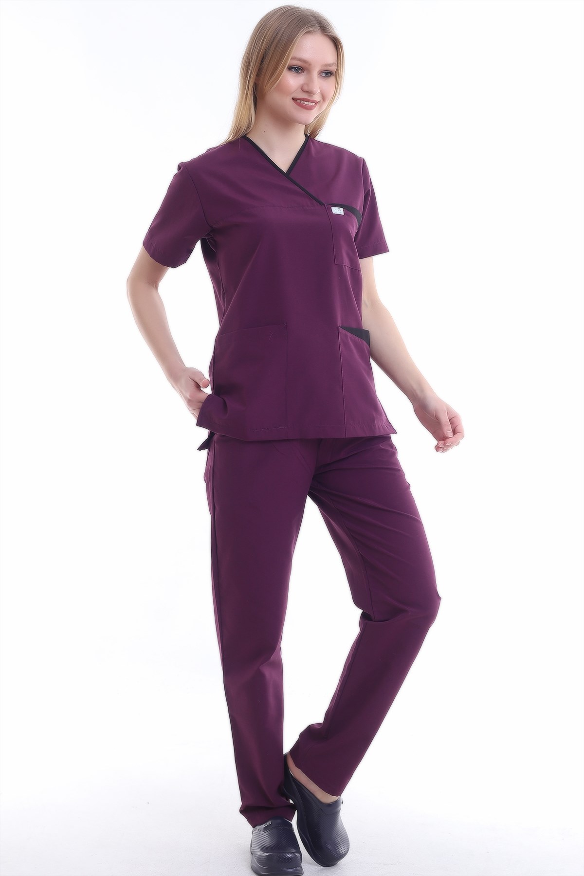 Garnili Mürdüm Hemşire Forması