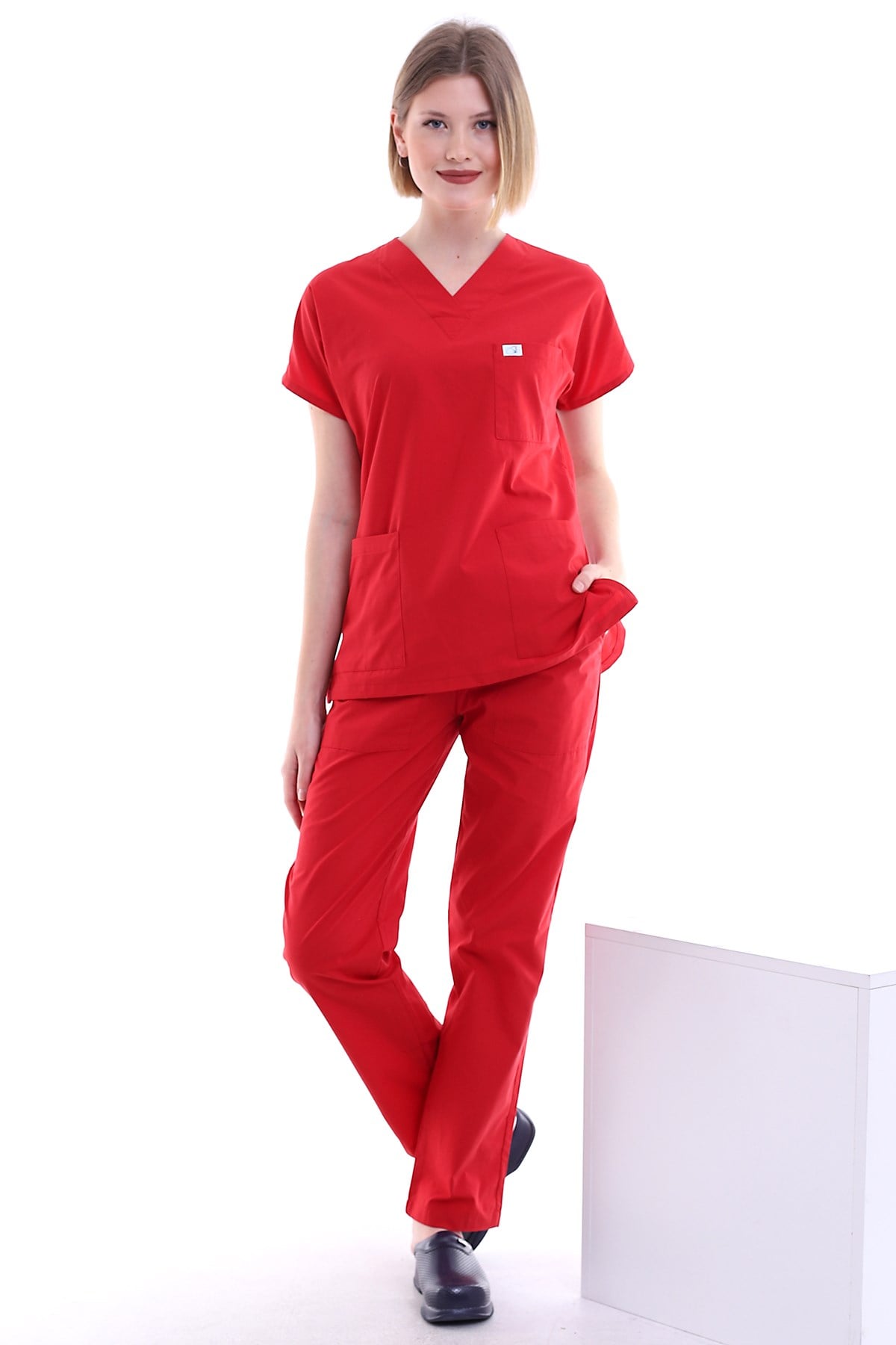 Kadın Doktor Forması Kırmızı