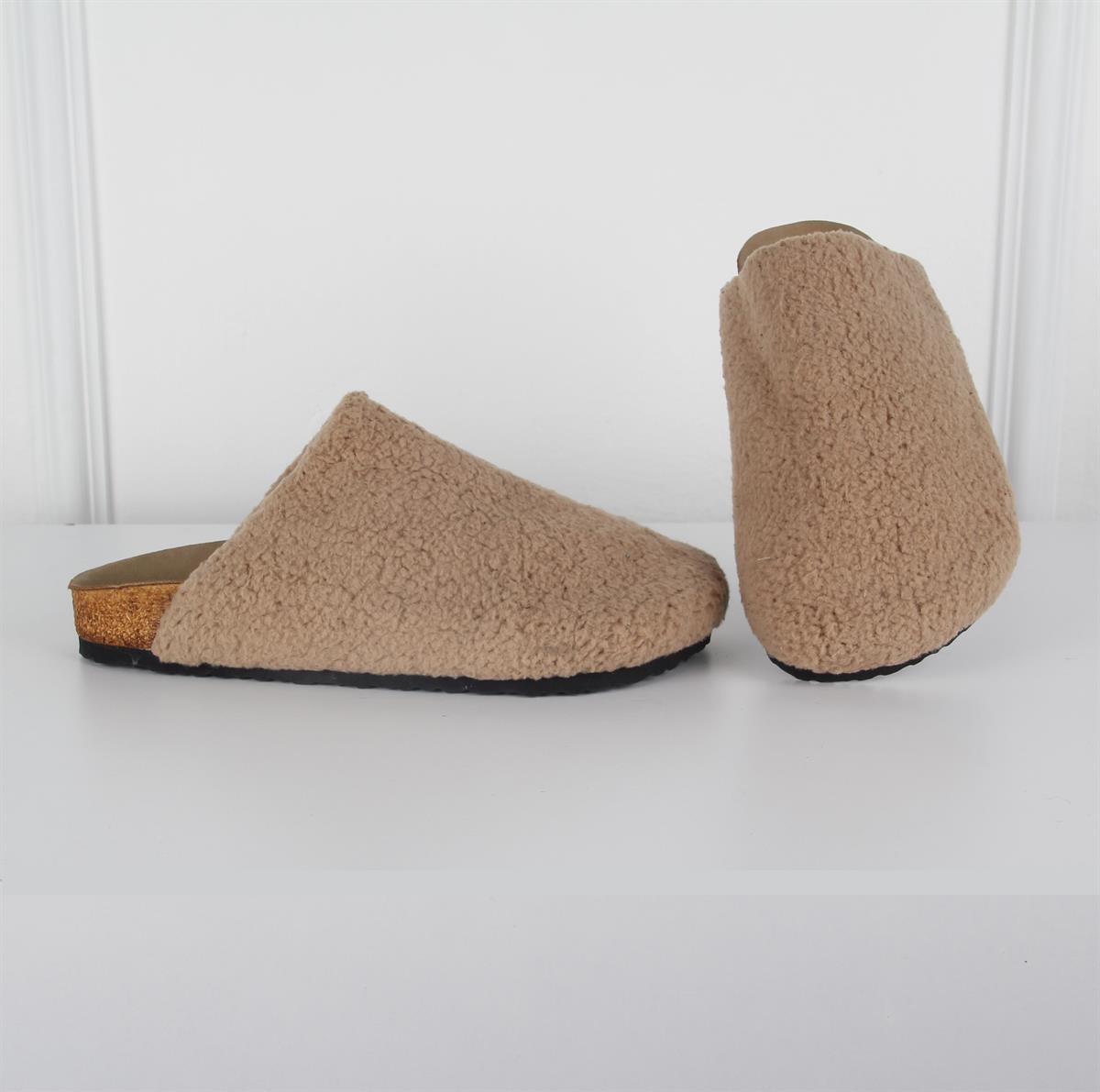 Mantar Taban Tüylü Terlik Bej