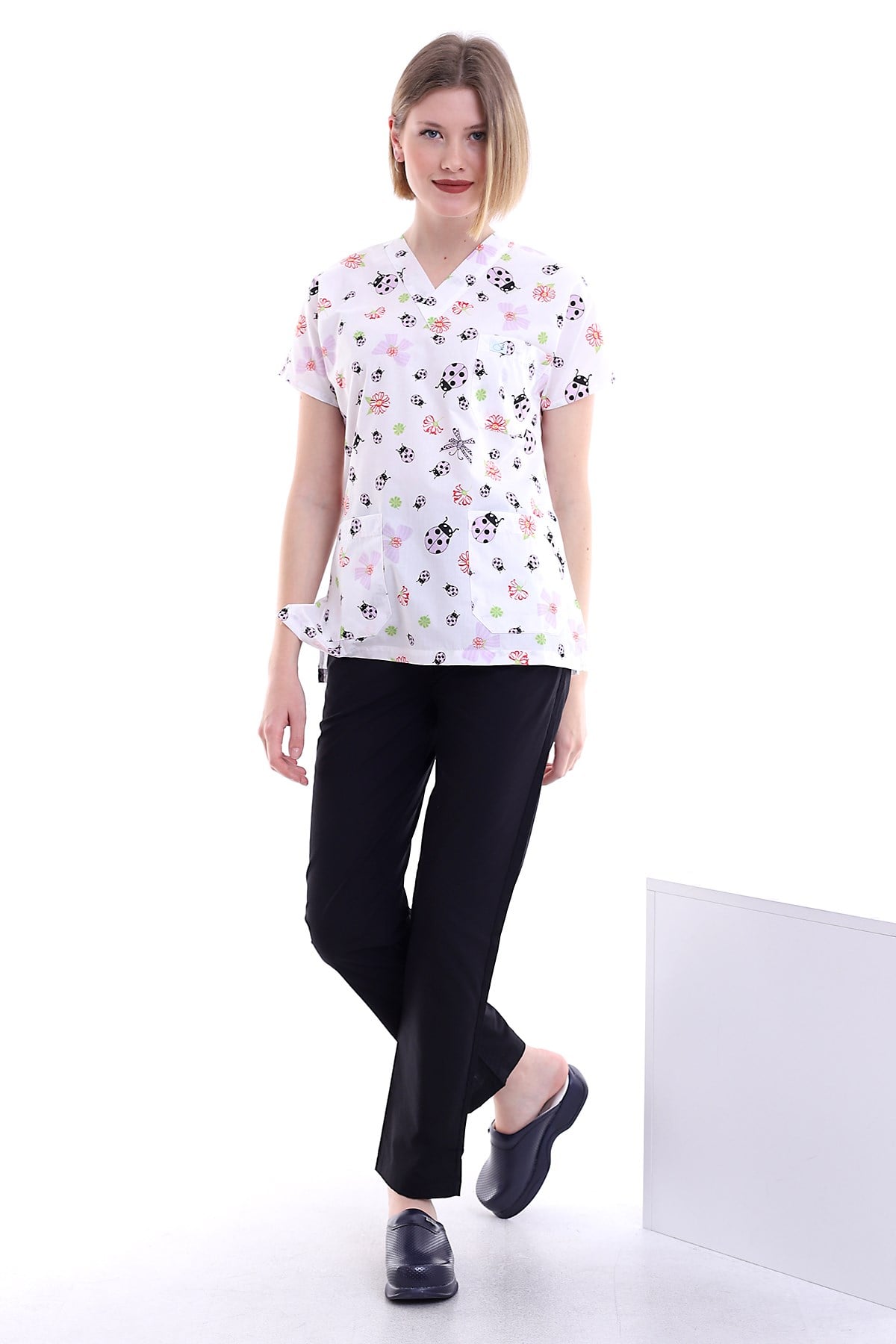 Uğur Böceği Desenli Forma