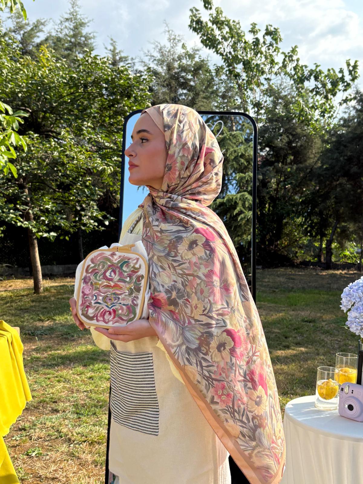Pamuklu desenli şal
