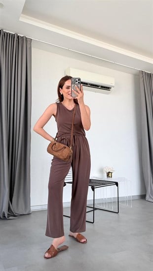 Acı Kahve Miya Sıfır Kol Bluz Pantolon Takım