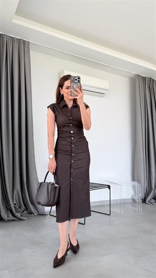 Kahverengi Nadya Gömlek Yaka Önü Düğme Detaylı Elbise