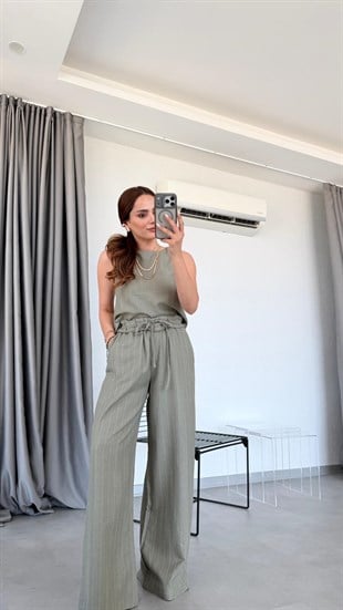Haki Dusk Çizgili Sıfır Kol Bluz Pantolon Takım