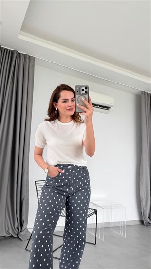 Ekru Emilly Lyocell Karışımlı Minimal Bluz