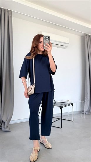 Lacivert Daisy Yanları Yırtmaçlı Modal Takım