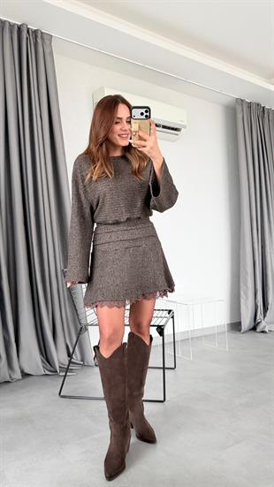 Dantel Detaylı Elbise