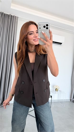 Kahve Vienne Düğme Detaylı Yelek