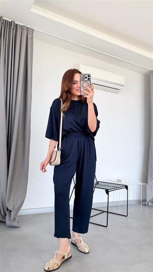Lacivert Daisy Yanları Yırtmaçlı Modal Takım