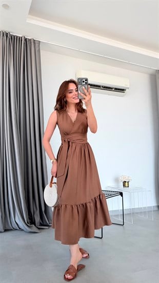 Kahve Brisa Kuşaklı Tensel Elbise