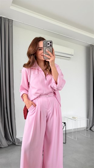 Pembe Chen Dikişli Kemer Detaylı Bluz Pantolon Takım