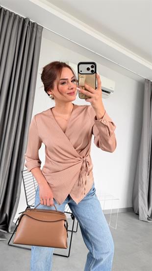 Fabia Pileli Kruvaze Bağlamalı Gömlek