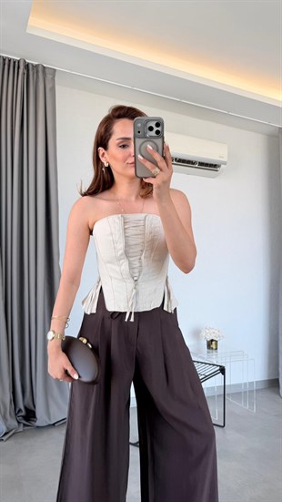 Kahverengi Gilda Pens Detaylı Pantolon