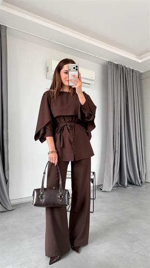 Fauna Pelerin Detaylı Gömlek Takım