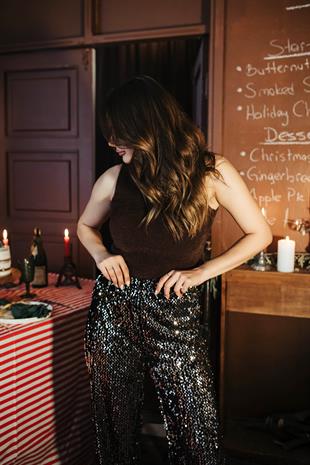 Siyah Pullu Pantolon