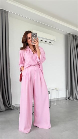 Pembe Chen Dikişli Kemer Detaylı Bluz Pantolon Takım