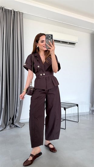 Kahve Izel Dik Yakalı Yelek Pantolon Takım