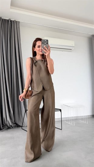 Kahverengi Jones Yelek Pantolon Takım