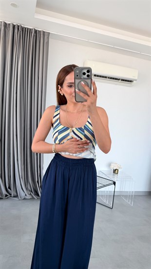 Lacivert Perla Geniş Paça Dökümlü Pantolon