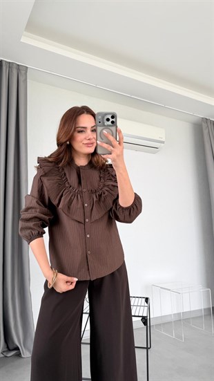 Katarina Çizgili Fırfırlı Gömlek