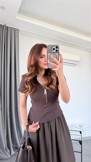 Kahverengi Bloom Fermuar Detaylı Bluz
