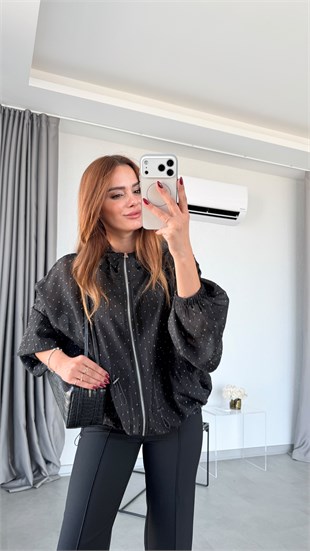 Siyah Mianez Taşlı Rüzgarlık Ceket