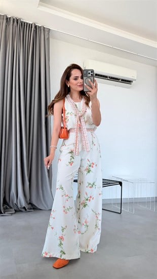 Ekru Horrizon Sırttan Düğmeli Kolsuz Çiçek Desenli Takım