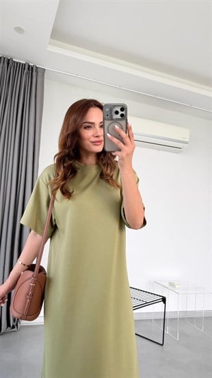 Çağla Yeşili Lady Yırtmaç Detaylı Maxi Elbise