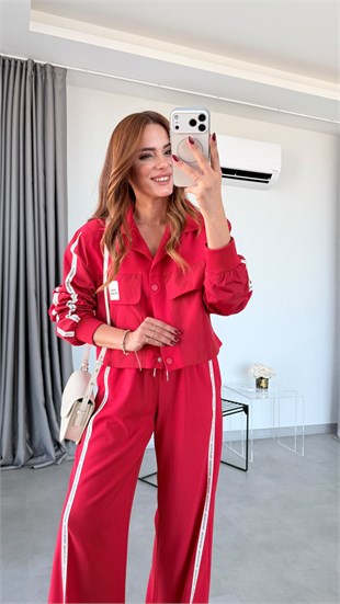 Kırmızı Vintage Şerit Detaylı Pantolon