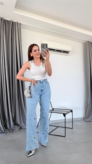 Açık Mavi Isla Kuş Gözü Detaylı Jean