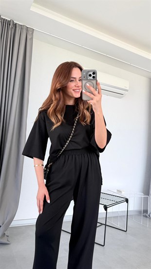 Siyah Daisy Yanları Yırtmaçlı Modal Takım