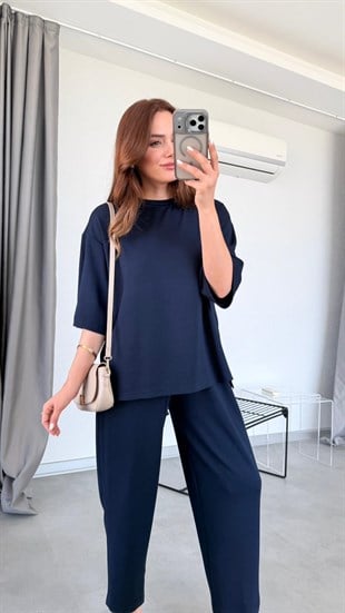 Lacivert Daisy Yanları Yırtmaçlı Modal Takım