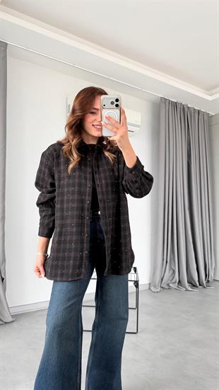 Taş Detaylı Gömlek