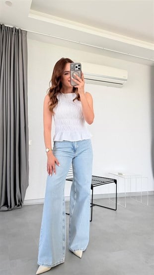 Beyaz Zen Kolsuz Crop Bluz