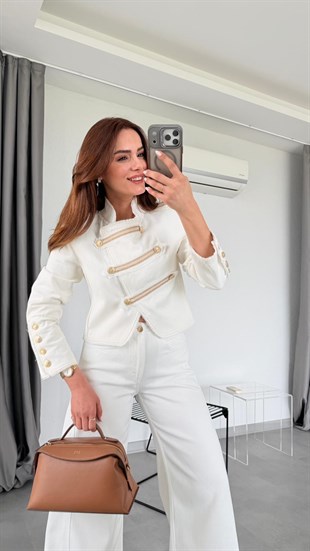 Ekru Alize Gold Düğmeli Tasarım Blazer Ceket