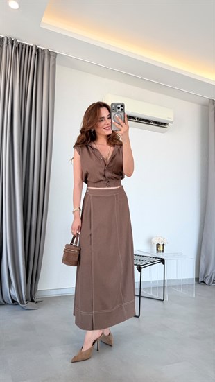 Kahve Izabella Kontrast Dikişli Gömlek Etek Takım