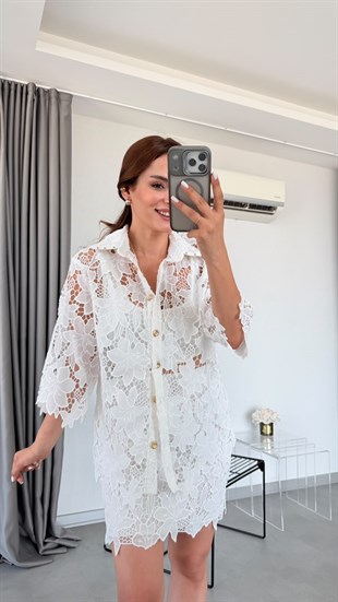 Beyaz Coralie Dantel Detaylı Gömlek Etek Takım