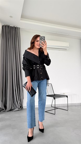 Siyah Carla Tasarım Model Kemerli Gömlek