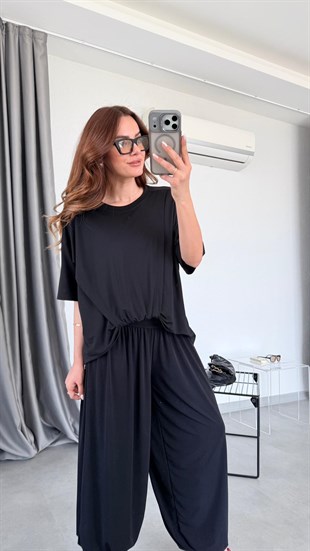 Siyah Tişört Pantolon Takım