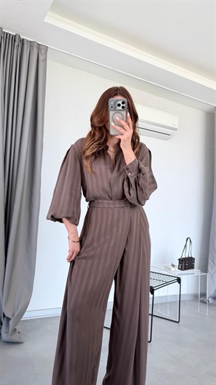 Kahverengi Karen Gömlek Pantolon Takım