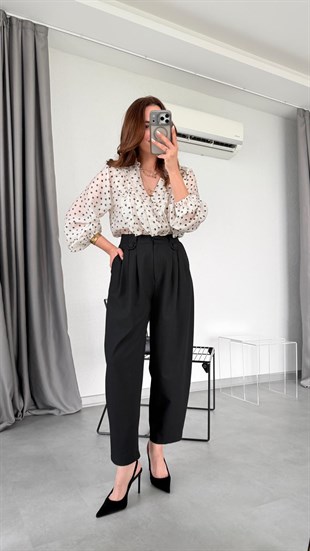 Karen Pileli Pantolon