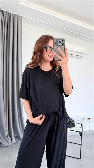 Siyah Tişört Pantolon Takım