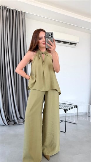 Yağ Yeşili Castor Halter Yaka Bluz Pantolon Takım